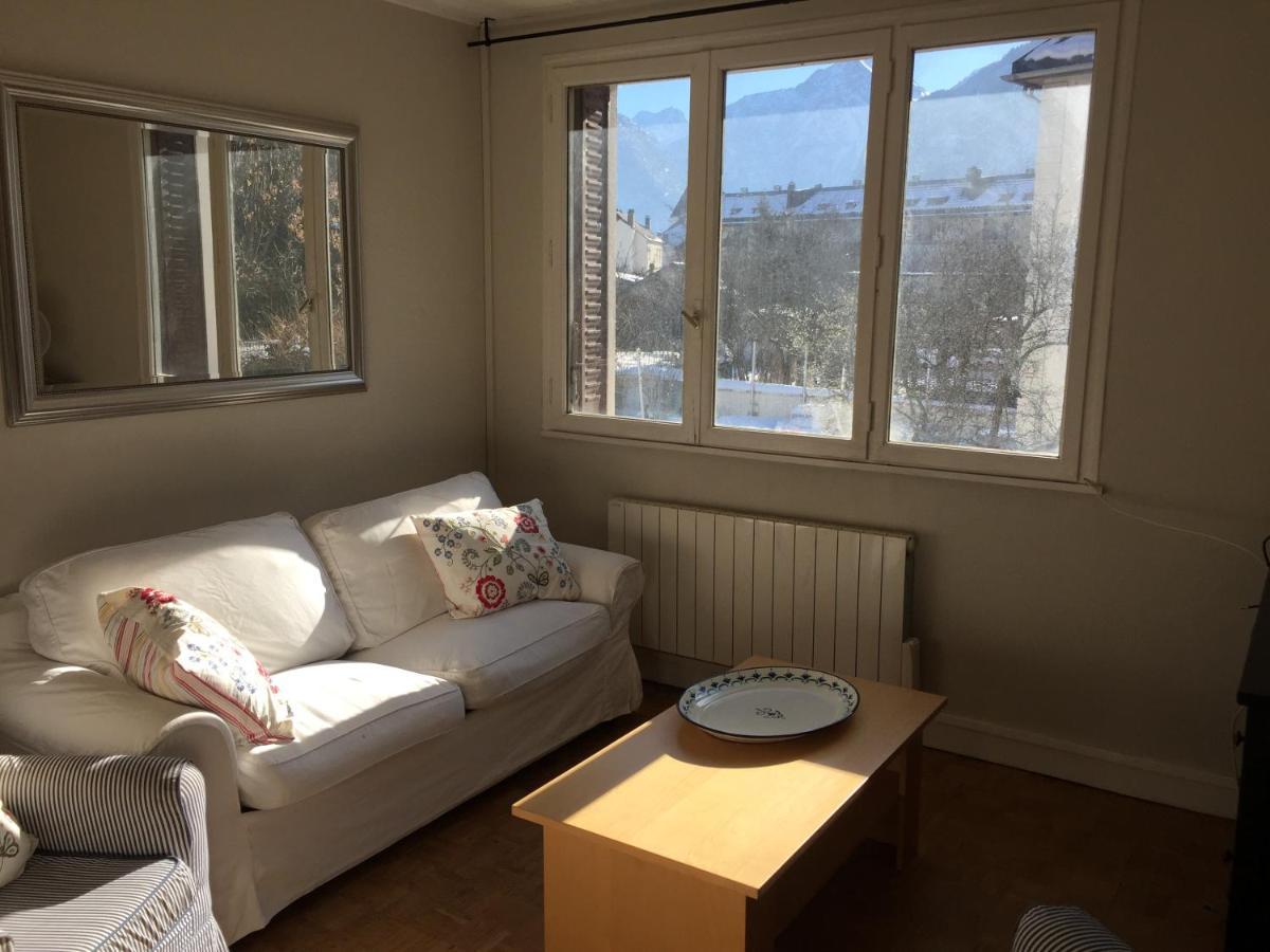 Superbe Appartement A Bourg D'Oisans Avec Terrasse Sud Le Bourg-dʼOisans Exterior foto