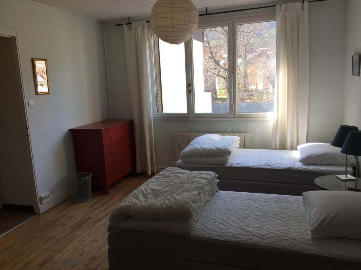 Superbe Appartement A Bourg D'Oisans Avec Terrasse Sud Le Bourg-dʼOisans Exterior foto